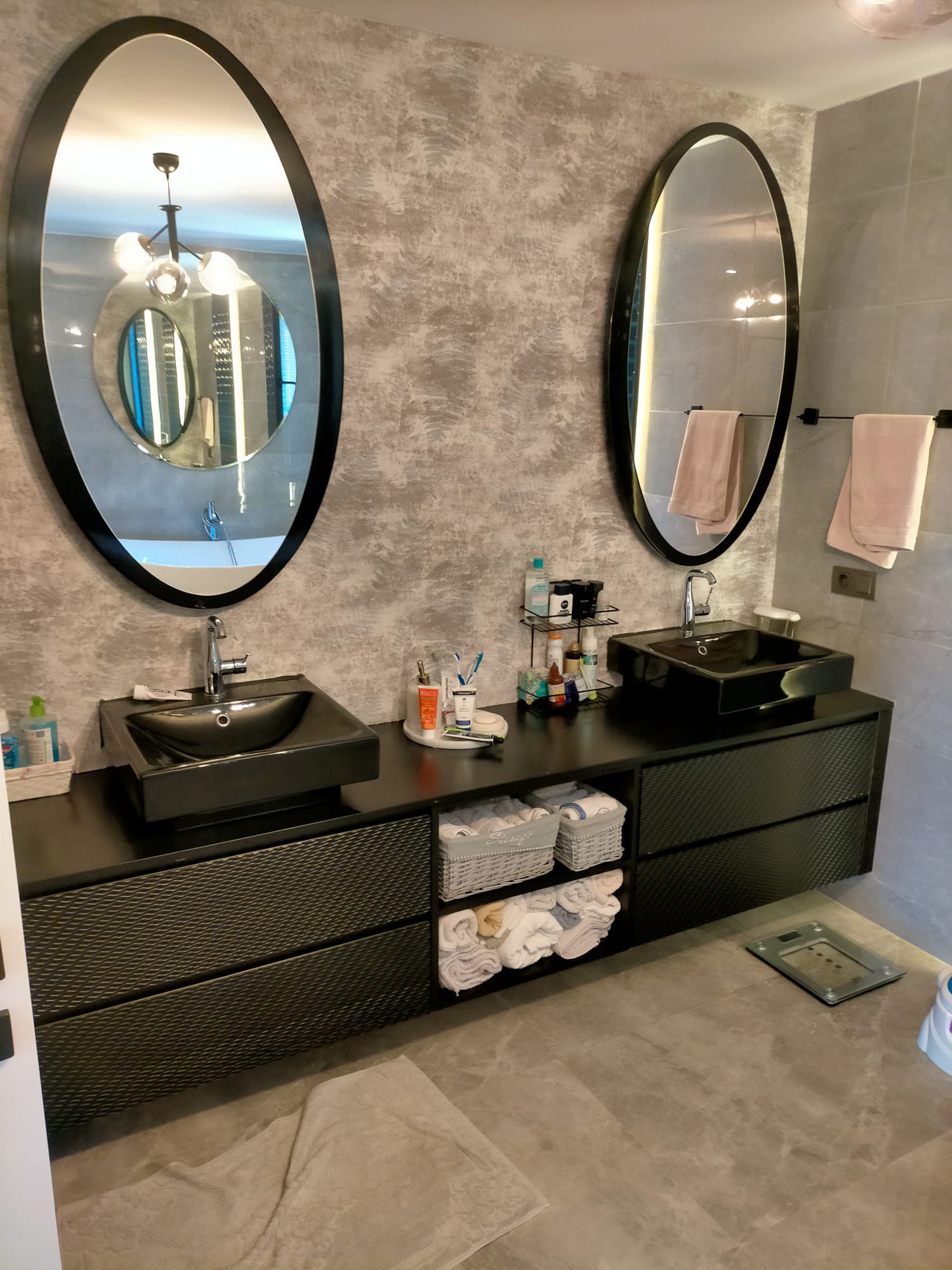Banyo Dolabı